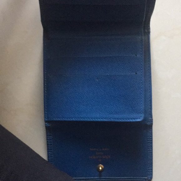 Louis Vuitton Vintage Blue Wallet - Picture 4 of 7